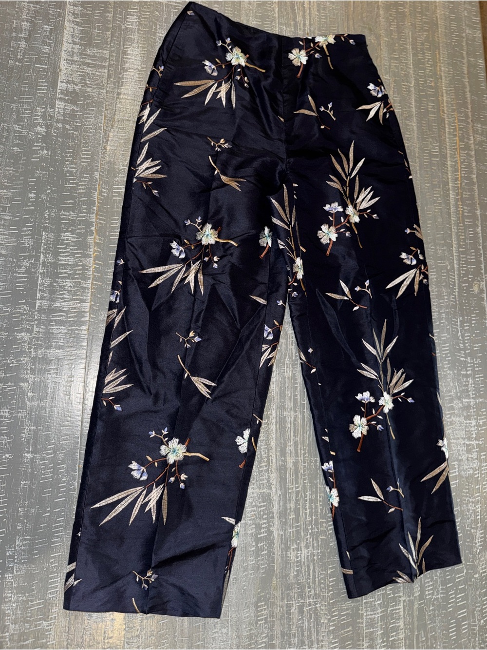 Vintage Dana Buchman 100% Silk Embroidered Wide Leg Pants Black Floral Sz 2